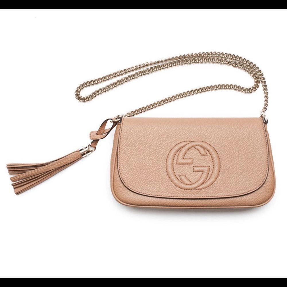 GUCCI Camelia Beige GG Soho Chain Cross Body